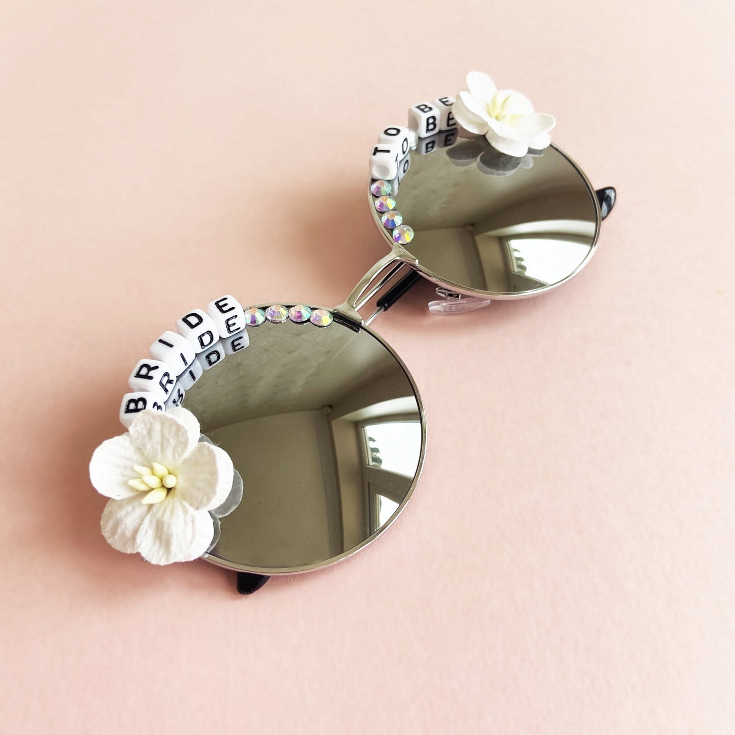 Bride to Be Sunglasses - The Hen Planner